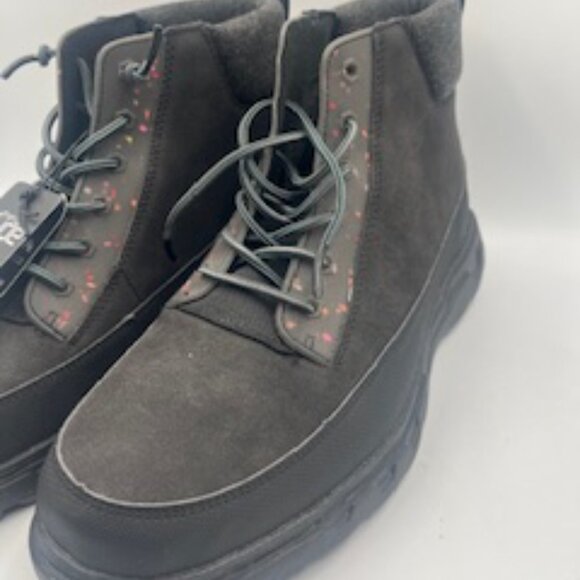 NEW Hey Dude Eco Shield Boots Mens Size 11 Wool Blend Faux Leather Light Weight - Picture 2 of 12